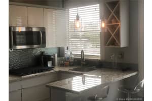 642 Michigan Ave, Miami Beach, FL 33139, Sold 07/24/20