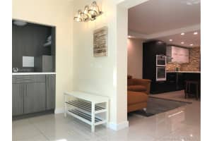 20291 NE 30th Ave, Aventura, FL 33180, Sold 10/01/20