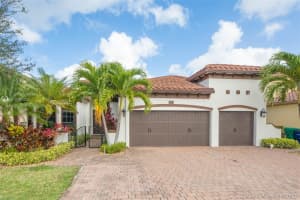 8725 NW 41st St, Hollywood, FL 33024, Sold 06/04/20