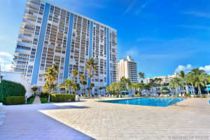 881 Ocean Dr, Key Biscayne, FL 33149, Sold 01/11/21