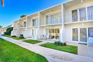 881 Ocean Dr, Key Biscayne, FL 33149, Sold 01/11/21
