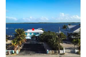 622 Island Dr, Key Largo, FL 33037, Sold 10/16/20