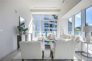 4701 Meridian Ave, Miami Beach, FL 33140, Sold 09/01/20