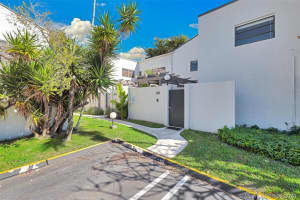 4710 SW 67th Ave APT H8, Miami, FL 33155, Sold 03/12/20