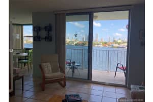 16570 NE 26th Ave #5i, North Miami Beach, FL 33160, Sold 03/19/20