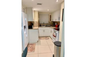 8850 Fontainebleau Blvd, Miami, FL 33172, Sold 03/06/20