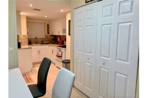 8850 Fontainebleau Blvd, Miami, FL 33172, Sold 03/06/20