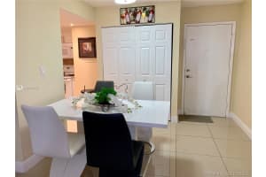 8850 Fontainebleau Blvd, Miami, FL 33172, Sold 03/06/20