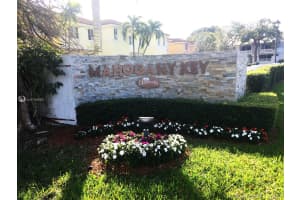 10521 Mahogany Key Cir, Miami, FL 33196, Sold 01/18/20