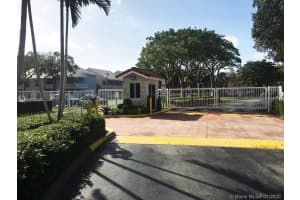 10521 Mahogany Key Cir, Miami, FL 33196, Sold 01/18/20