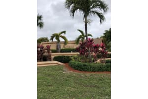 6725 NW 192nd Ln, Hialeah, FL 33015, Sold 05/22/20
