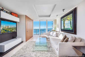 19333 Collins Ave, Sunny Isles Beach, FL 33160, Sold 04/30/20