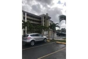 10290 NW 9th St Cir, Miami, FL 33172, Sold 11/16/20