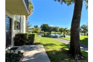 551 NW 100th Pl, Pembroke Pines, FL 33024, Sold 02/26/20