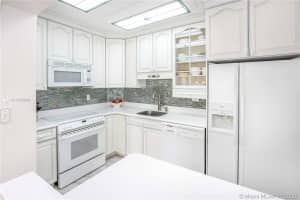 401 Golden Isles Dr, Hallandale Beach, FL 33009, Sold 11/24/20