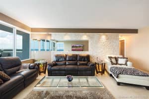 3111 N Ocean Dr, Hollywood, FL 33019, Sold 03/31/21