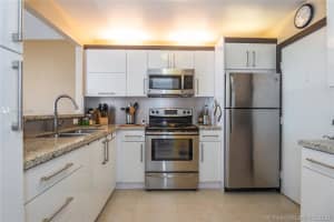 8233 Harding Ave, Miami Beach, FL 33141, Sold 02/27/20