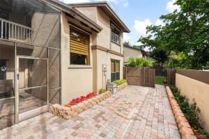 1700 Bayberry Dr, Pembroke Pines, FL 33024, Sold 03/17/20
