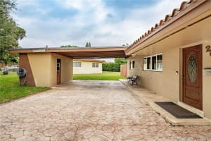 203 S 56th Terrace, Hollywood, FL 33023, Sold 03/25/20