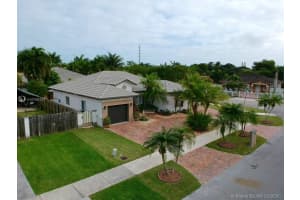 711 SE 14th Ave, Homestead, FL 33033, Sold 01/19/20