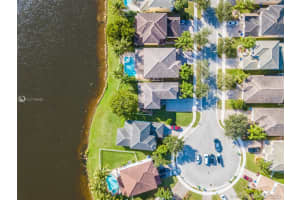 19350 SW 61st St, Fort Lauderdale, FL 33332, Sold 04/15/20