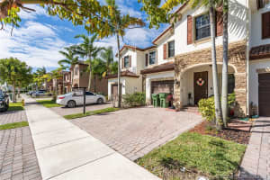 374 NE 37th Ave, Homestead, FL 33033, Sold 04/29/20