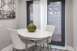 1399 Cottonwood Cir, Weston, FL 33326, Sold 04/28/20