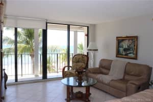 851 N Surf Rd, Hollywood, FL 33019, Sold 04/01/20