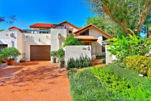 7819 SW 88th Terrace, Miami, FL 33156, Sold 03/26/20