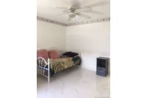 1605 NE Miami Gardens Dr, Miami, FL 33179, Sold 09/15/20