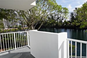 1200 NE Miami Gardens Dr #221w, Miami, FL 33179, Sold 02/06/20