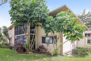 823 NE 199th St, Miami, FL 33179, Sold 07/07/20