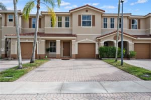 214 Riverwalk Cir, Sunrise, FL 33326, Sold 03/24/20