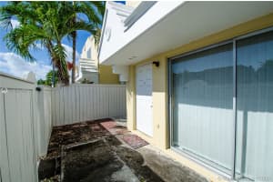 4540 SW 68th Ct Cir, Miami, FL 33155, Sold 05/06/20