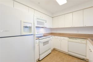 2475 Brickell Ave, Miami, FL 33129, Sold 01/31/20