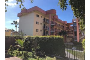 5290 W 21st Ct, Hialeah, FL 33016, Sold 02/20/20