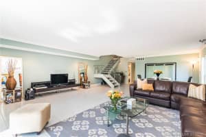 2618 NE 10th St, Hallandale Beach, FL 33009, Sold 03/20/20