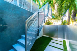 828 3rd St, Miami Beach, FL 33139, Sold 11/13/20