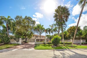 640 Sabal Palm Rd, Miami, FL 33137, Sold 04/16/20