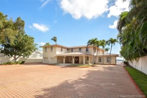 640 Sabal Palm Rd, Miami, FL 33137, Sold 04/16/20