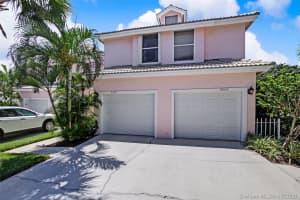 3007 Fairway Dr N, Jupiter, FL 33477, Sold 08/13/20