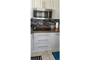 541 Blue Heron Dr, Hallandale Beach, FL 33009, Sold 03/02/20