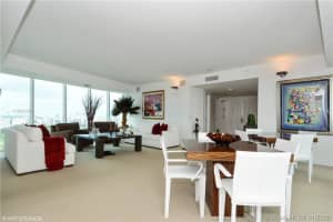 3370 Hidden Bay Dr, Aventura, FL 33180, Sold 01/15/21