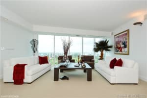 3370 Hidden Bay Dr, Aventura, FL 33180, Sold 01/15/21