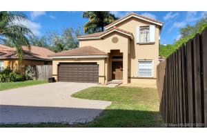 16725 SW 90th St, Miami, FL 33196, Sold 03/20/20