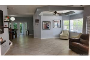 16725 SW 90th St, Miami, FL 33196, Sold 03/20/20
