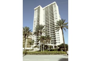 3140 S Ocean Dr, Hallandale Beach, FL 33009, Sold 01/01/21