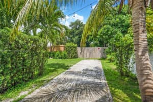 212 SW 1st Ave, Hallandale Beach, FL 33009, - MLS#A10804146
