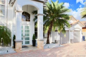 14855 SW 25th Ln, Miami, FL 33185, Sold 04/30/20