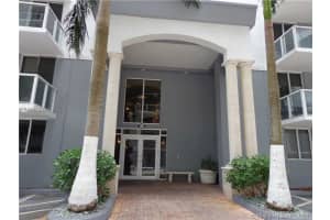 5077 NW 7th St, Miami, FL 33126, Sold 04/27/21